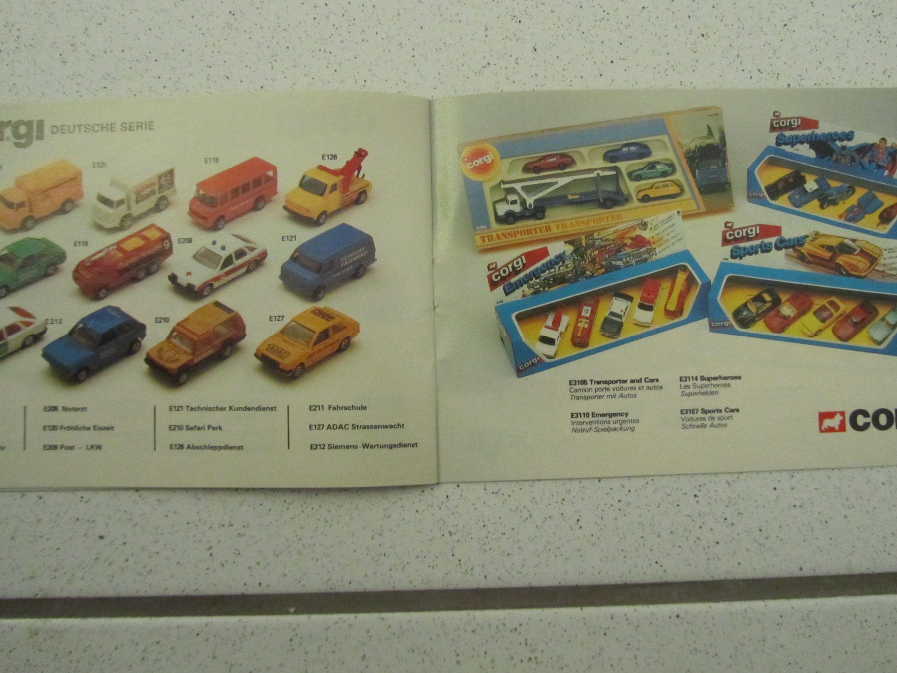 Corgi Toys Modellini d'auto: Corgi Toys, Prospekt von 1983 – Usato da Weiningen ZH venduto da dietsch57 5