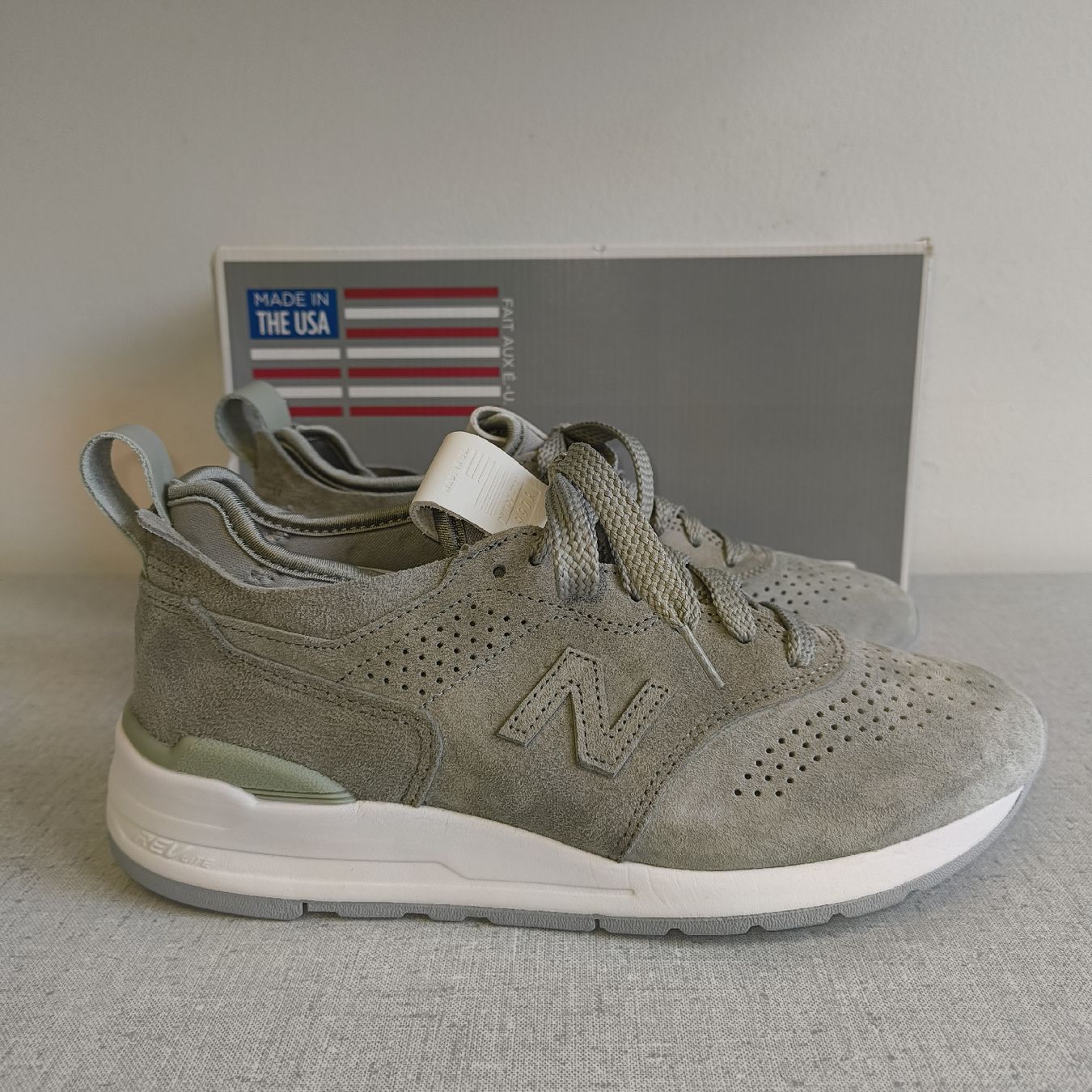 New Balance Scarpe da uomo: New Balance M997DT2 Sneaker Gr. 44.5 /US 10.5 – Nuovo e nell'imballaggio originale da Uitikon Waldegg venduto da PJLS1