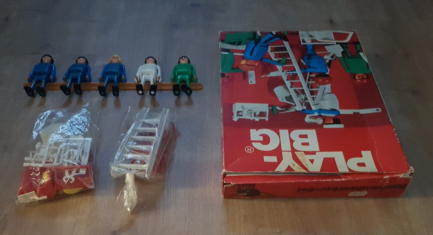 Giocattoli: Play Big "Bauarbeiter- Set" (OVP/ neuwertig!) – Usato da Aarau venduto da Vintage1969 6