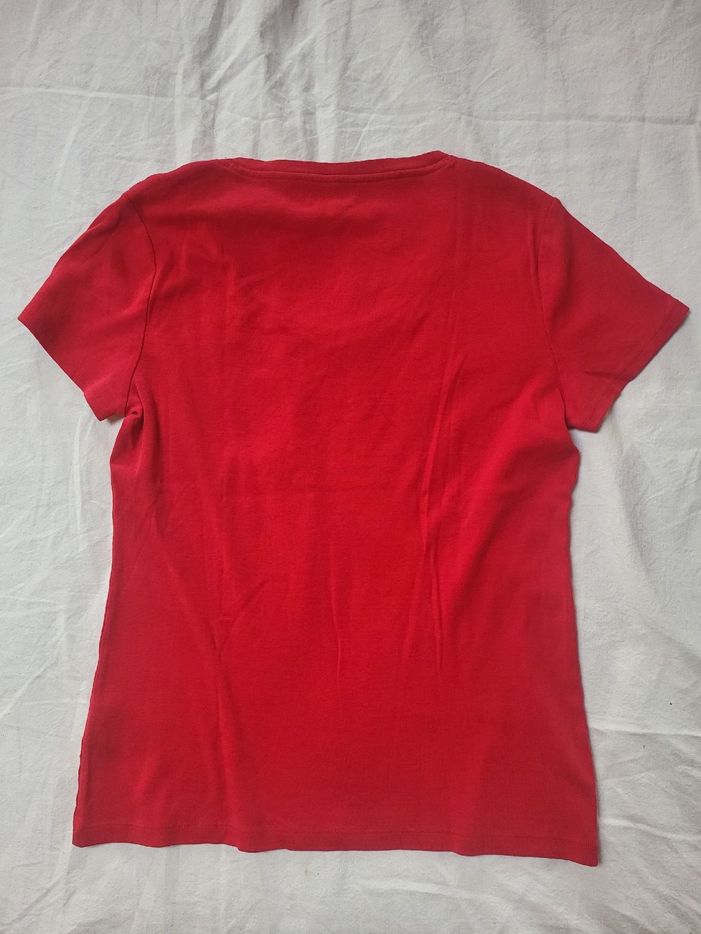 Tommy Hilfiger T-Shirts: Tommy Hilfiger T-Shirt – Neu (gemäss Beschreibung) aus Zweisimmen von Adorable 1