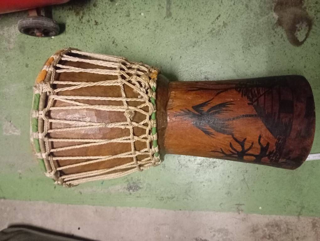 Strumenti musicali: Djembe – Usato da Basel venduto da Petergunn 2