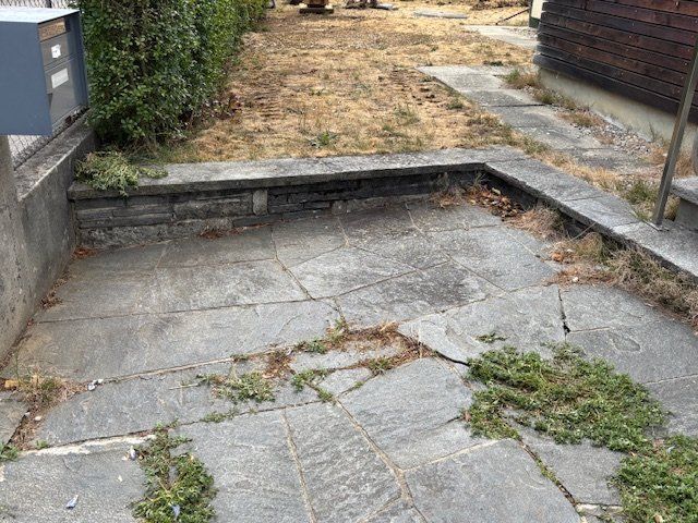 Pierres & tuiles: Gartenplatten Maggia Granit – D'occasion à Trimbach par nmr 2
