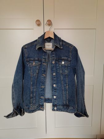 Schöne Jeansjacke von Tchibo Grösse 38