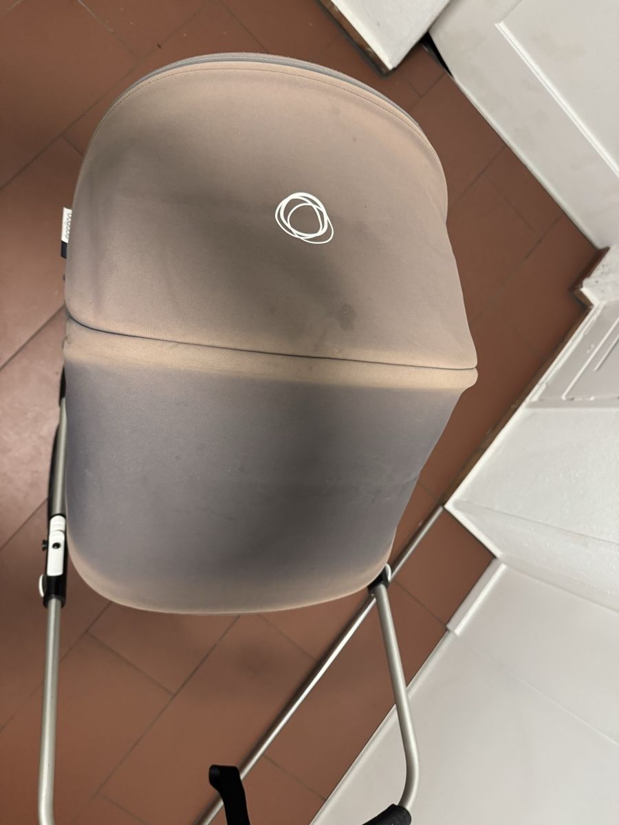 Bugaboo Carrozzine: Bugaboo Fox Kinderwagen mit Babyschale - guter Zustand – Usato da Zürich venduto da pet_2lhx 5