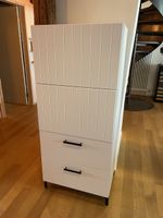 Kommode / Schrank mit zwei Törchen und zwei Schubladen