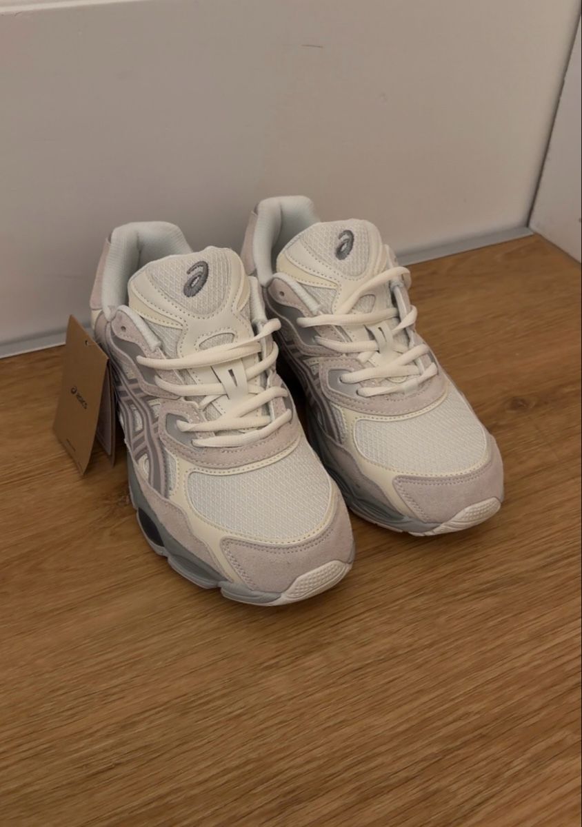Asics Schuhe für Jungen: Asics Gel Nyc  – Neu und originalverpackt aus Sarnen von flo_25mp 1