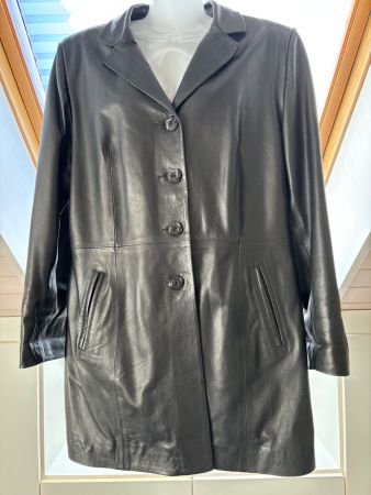 Lederjacke von REGINA / L