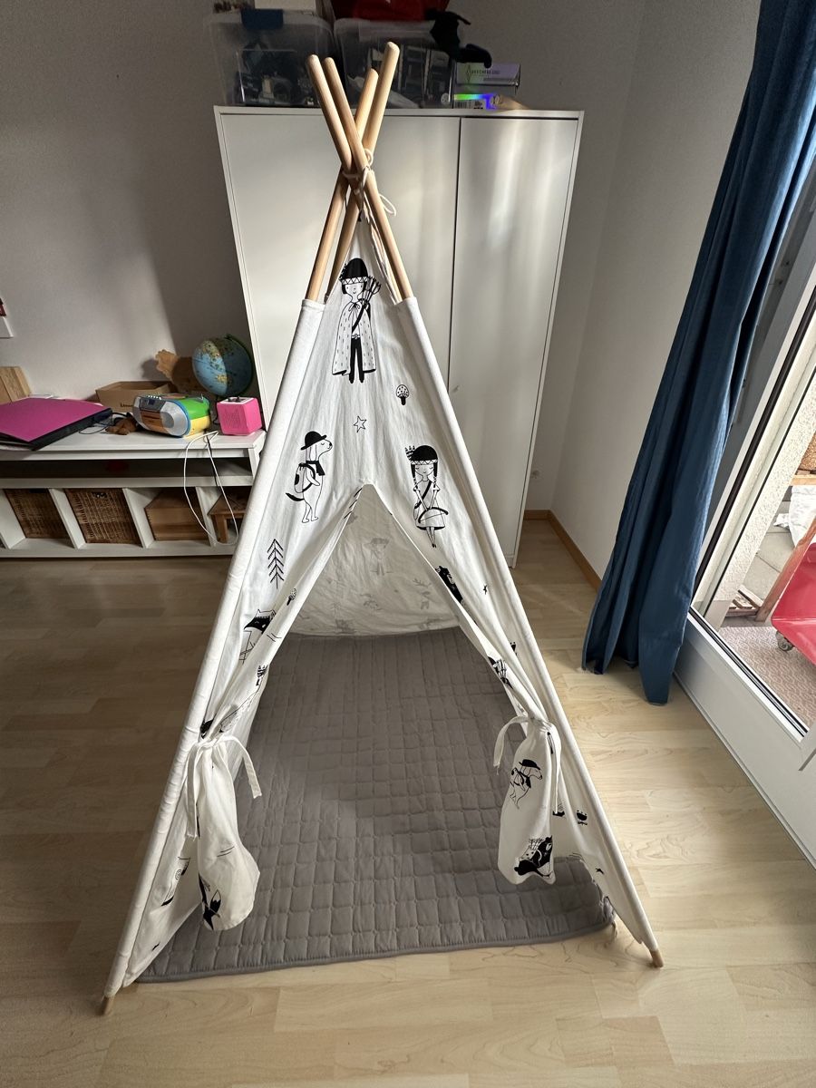Giocattoli: Kinder Tipi - Spielzelt – Usato da Eschlikon TG venduto da jb10