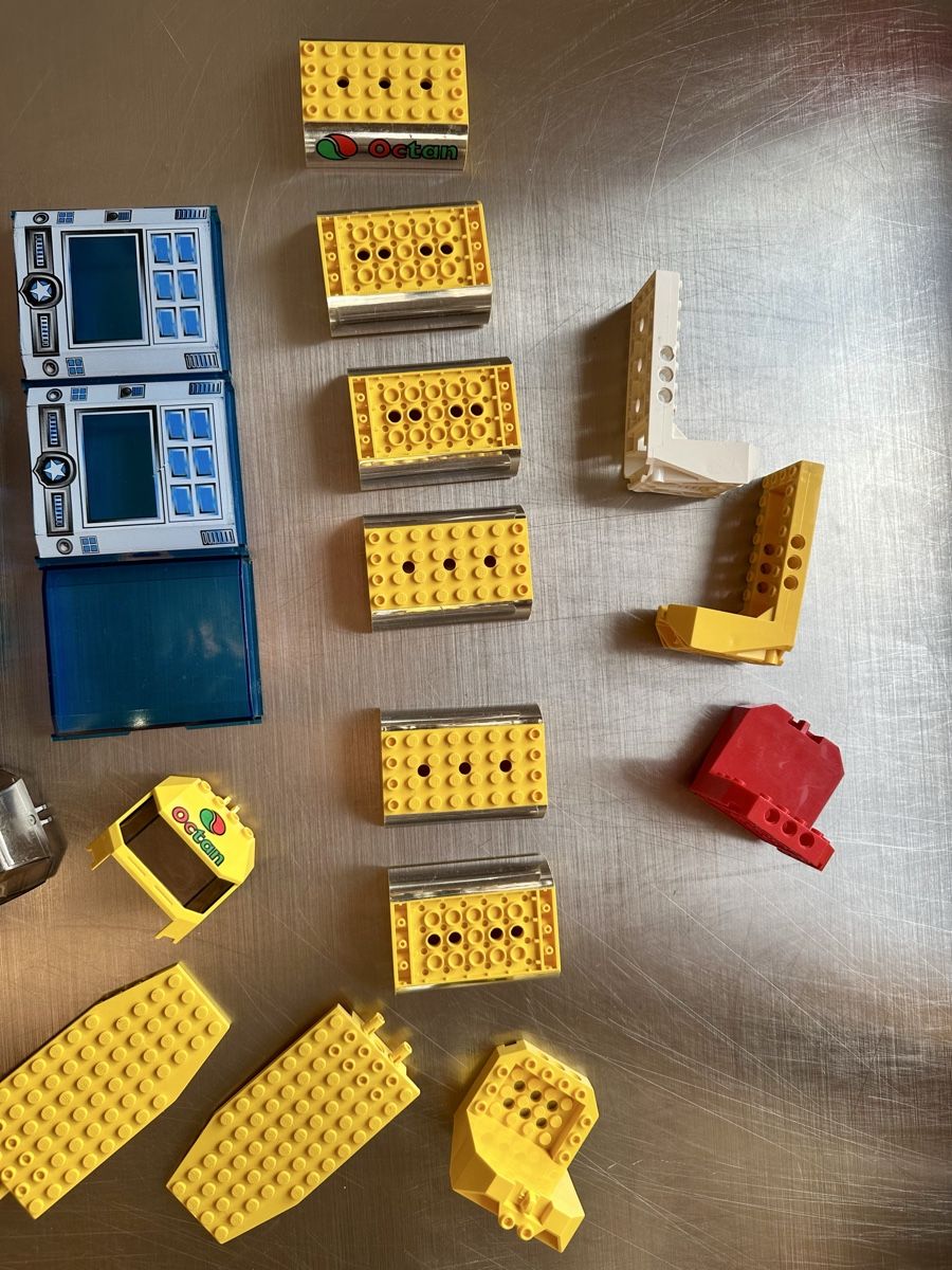 Lego Baukästen: Lego Einzelteile – Gebraucht aus Disentis/Mustér von MadamePottine 1
