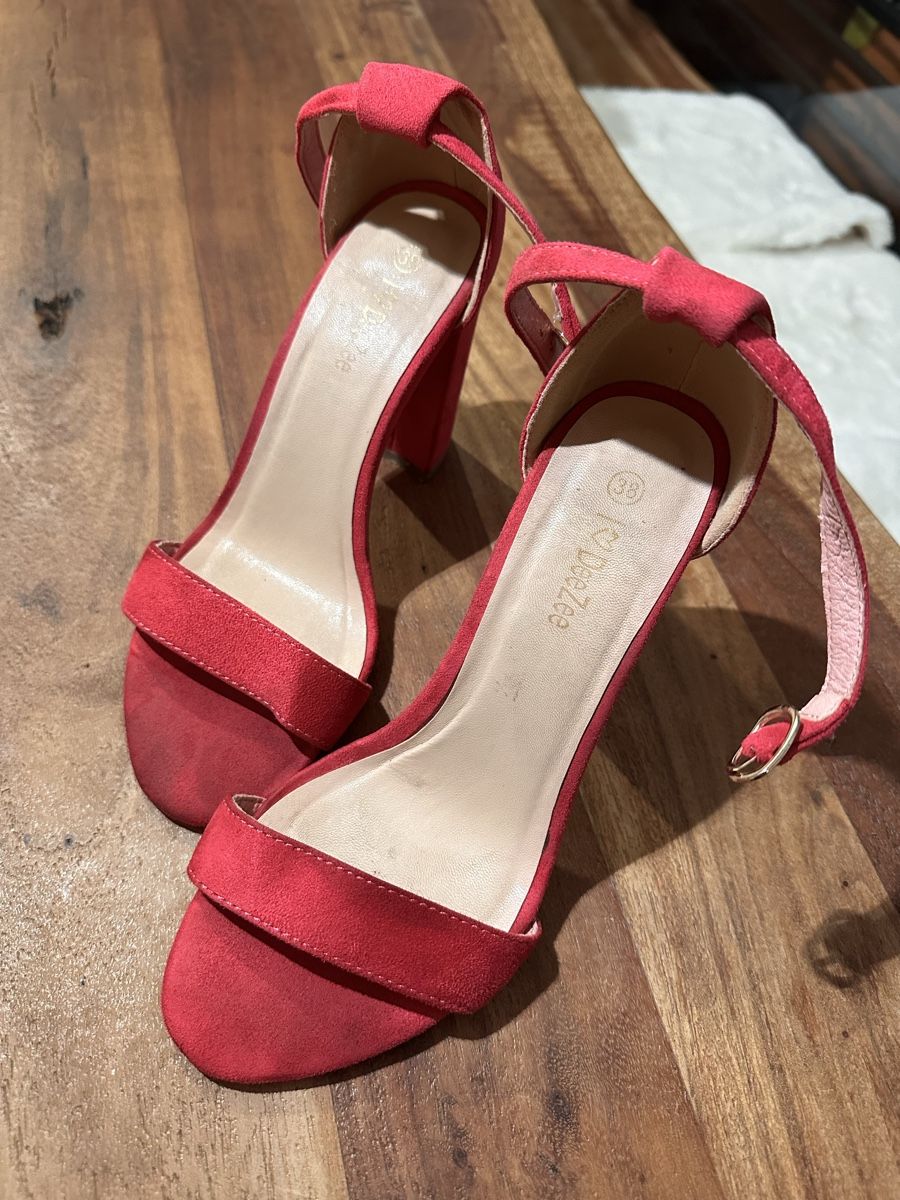 Damenschuhe: Leidenschaftlich getragen, Gr. 38 – Gebraucht aus Oberurnen von jasmin2fel