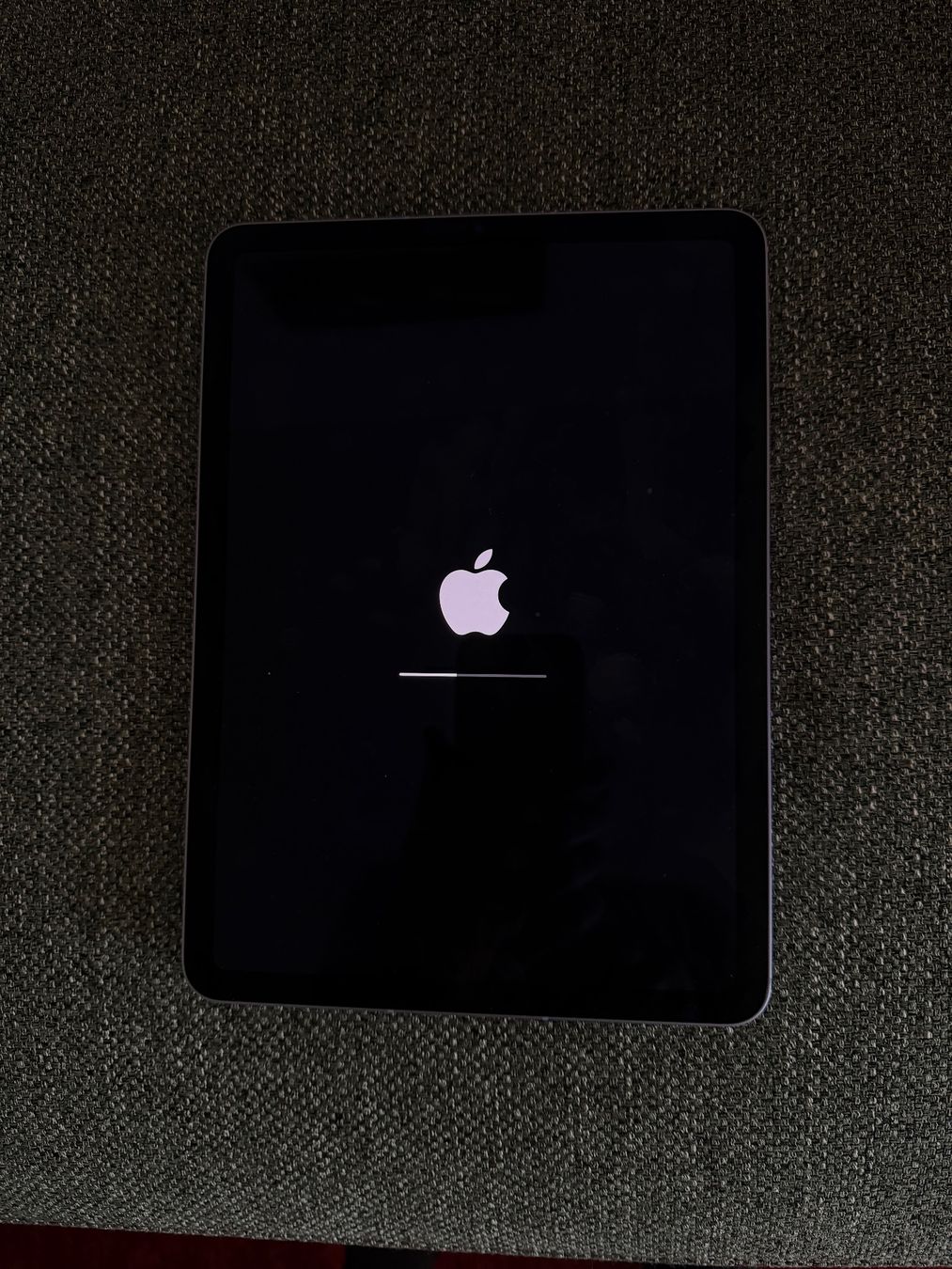 Apple Tablet PC: Apple IPAD Air WIFI und Cellular 2022 – Gebraucht aus Fislisbach von Hplattner 1
