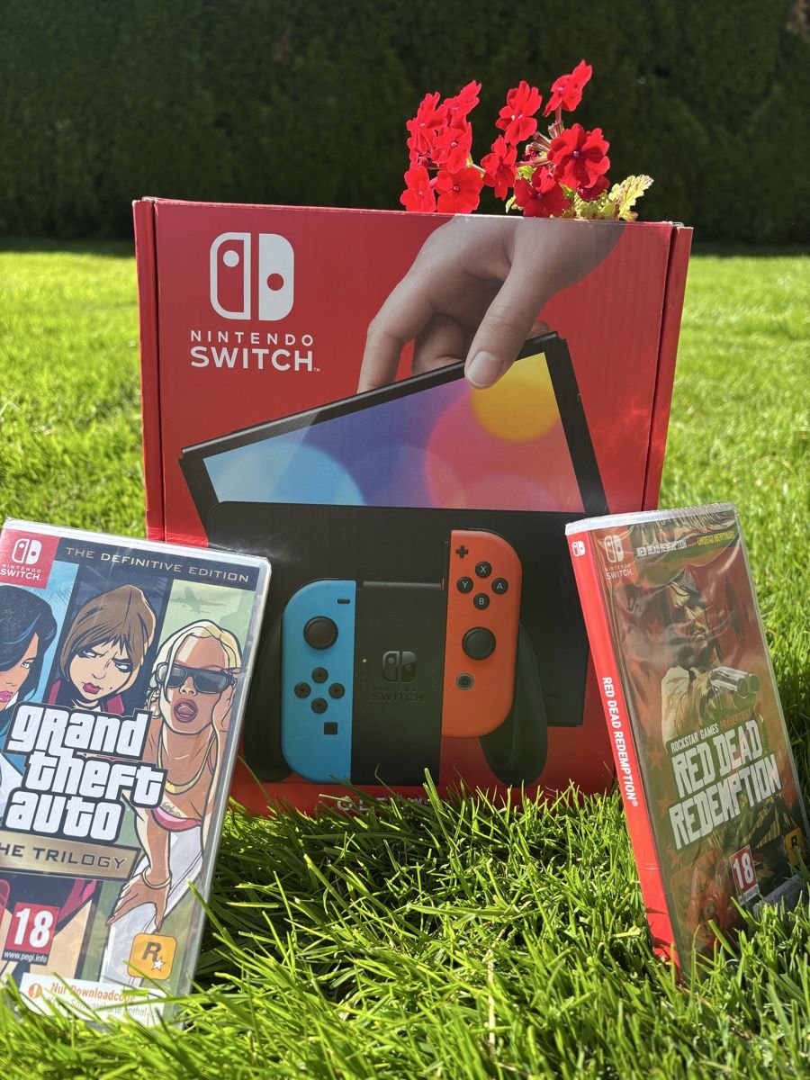 Nintendo Console: Nintendo Switch OLED Rot/Blau NEU & versiegelt + OVP + Games – Nuovo e nell'imballaggio originale da Wangen ZH venduto da cri_rnp9