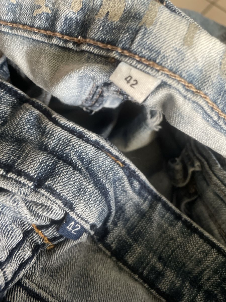 Pantaloni: 2 stretch Jeans Shorts, Gr.42 – Usato da Obergerlafingen venduto da cabo4 2