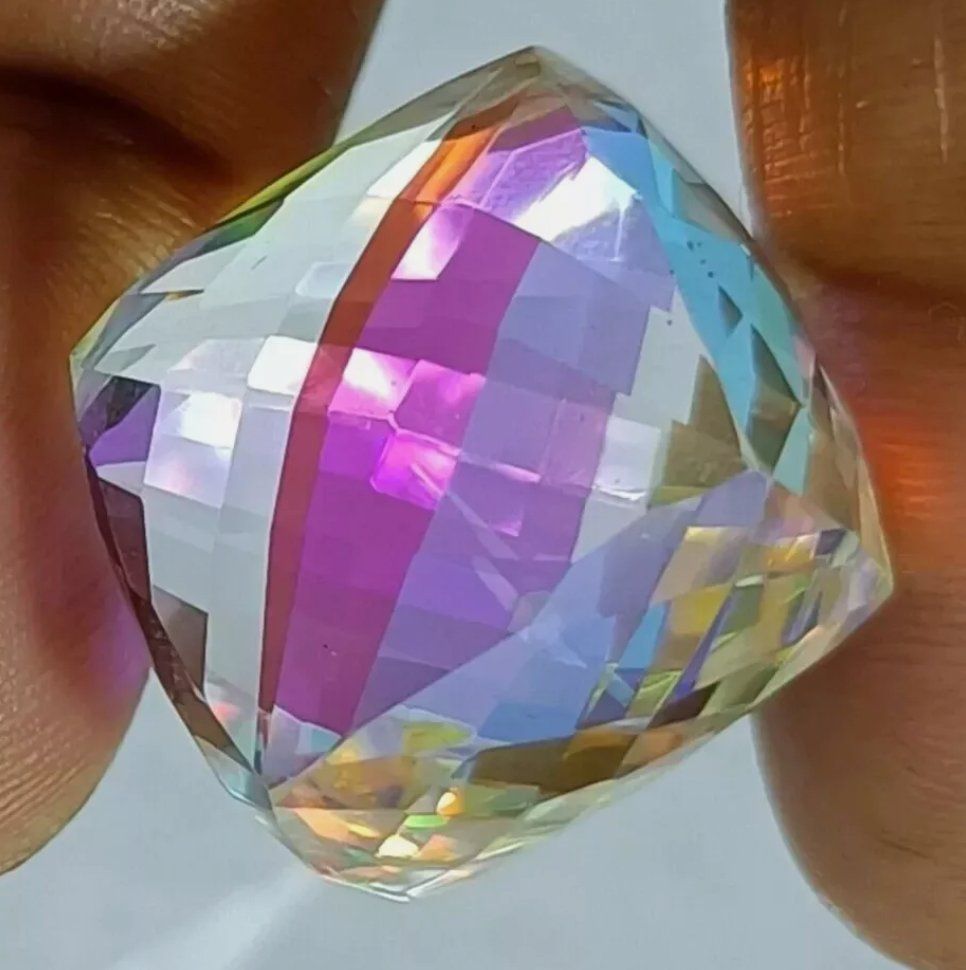 Pietre preziose: 49 Ct Mystic Certified – Nuovo e nell'imballaggio originale da Genève venduto da AWWA 1