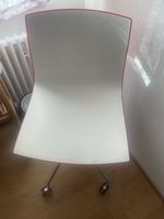 Bürostuhl weiss mit Rollen guter Zustand
