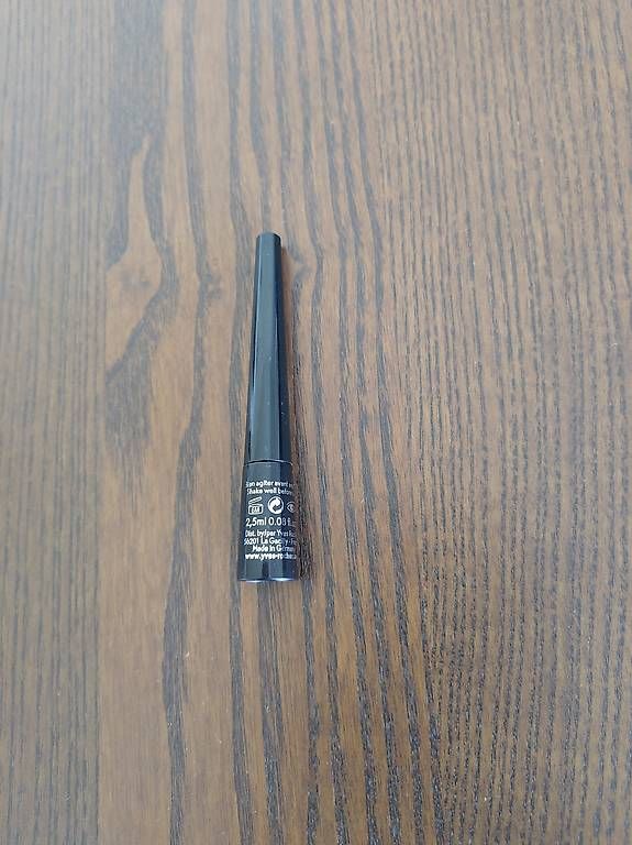 Yves Rocher Make-up: Eye Liner noir Yves Rocher 2,5ml – Nuovo e nell'imballaggio originale da Morges venduto da L_6688 2