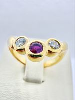 750/18 Karat Gold Ring mit Rubin und Brillanten