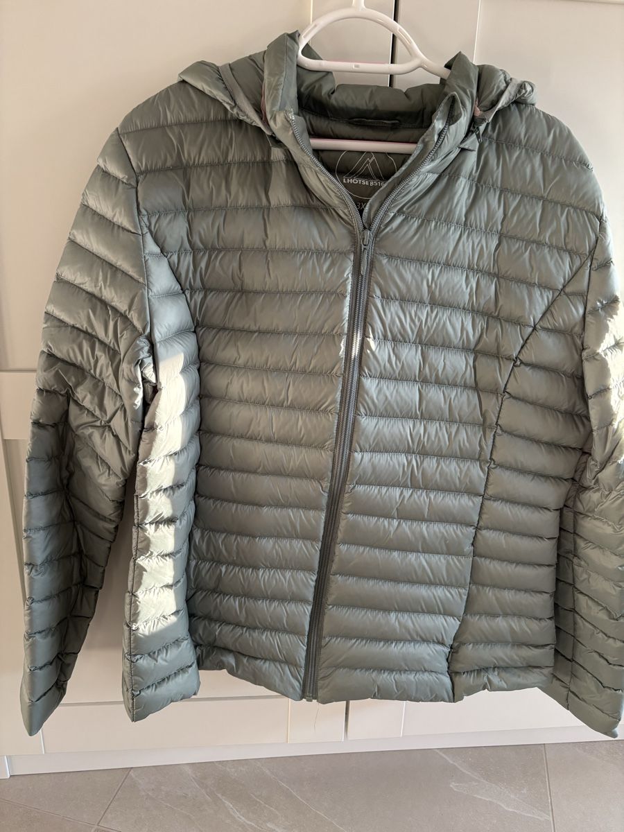Giacche: Leichte Daunenjacke, neuwertig. – Nuovo (secondo la descrizione) da Flamatt venduto da mar_tp2j
