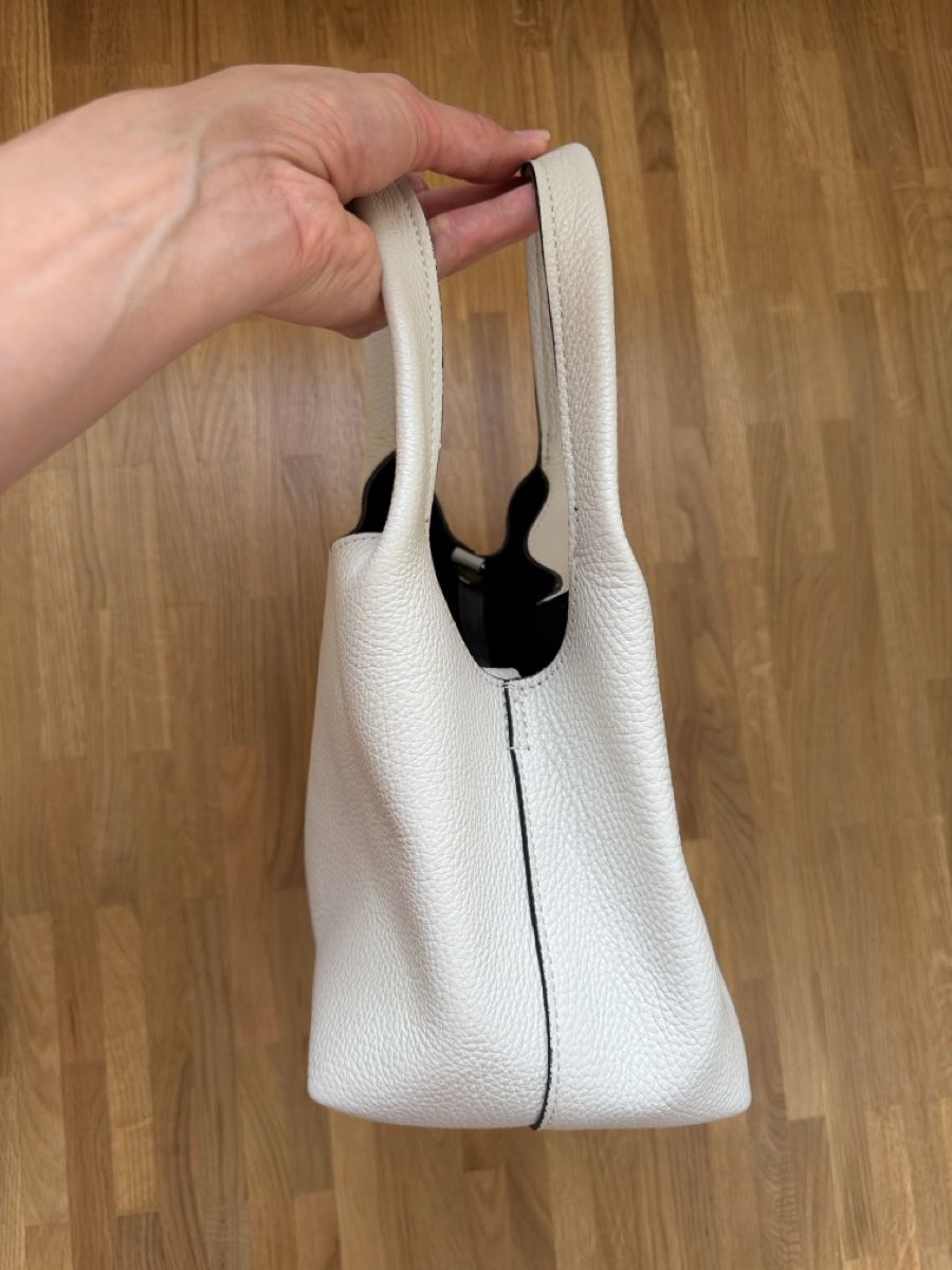 Borse da donna: Kleine Handtasche aus Leder – Usato da Zürich venduto da asg_closet 1