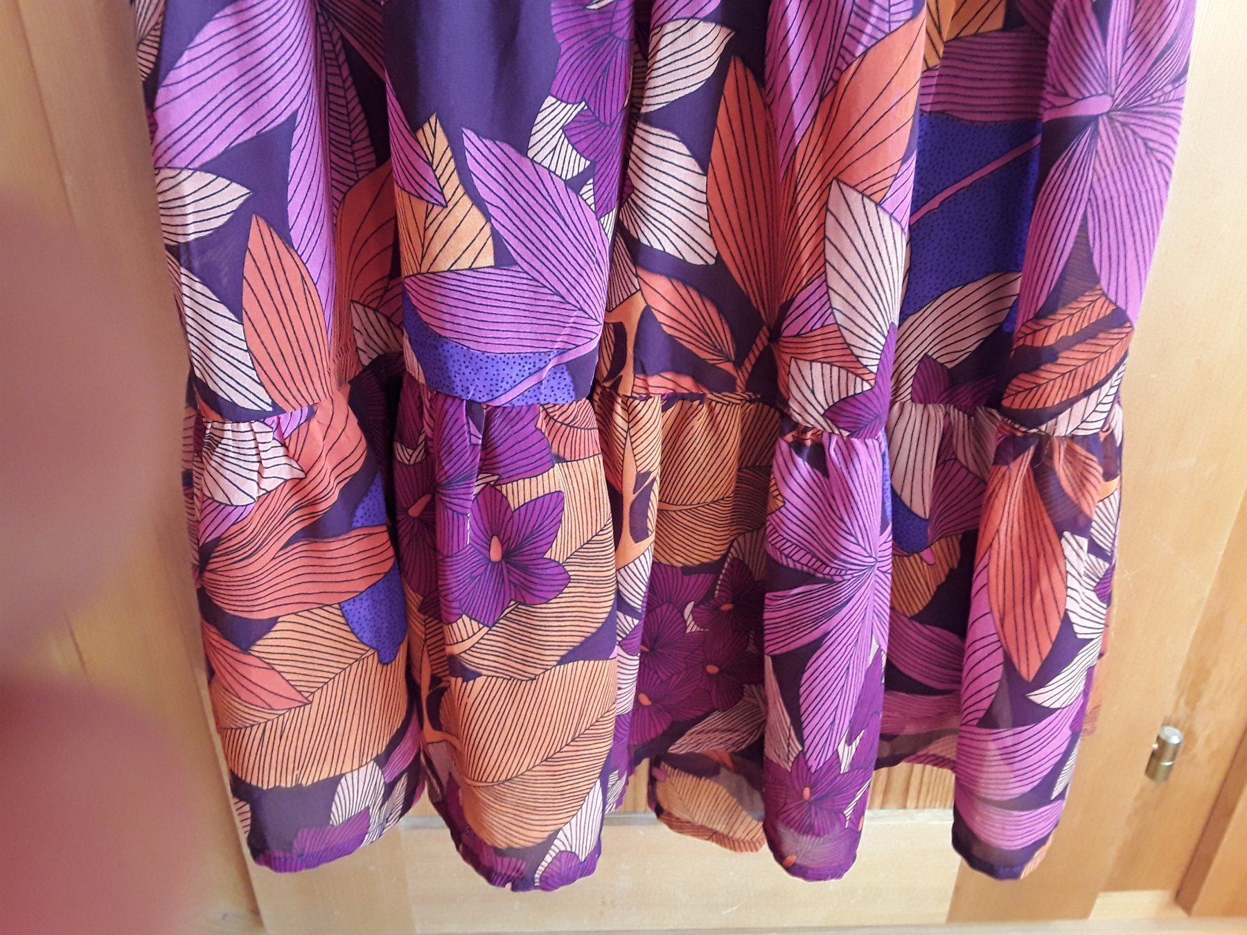 H&M Kleider: Luftiges Sommerkleid H&M in Gr. 38 – Gebraucht aus Wattwil von tannenmeise73 2