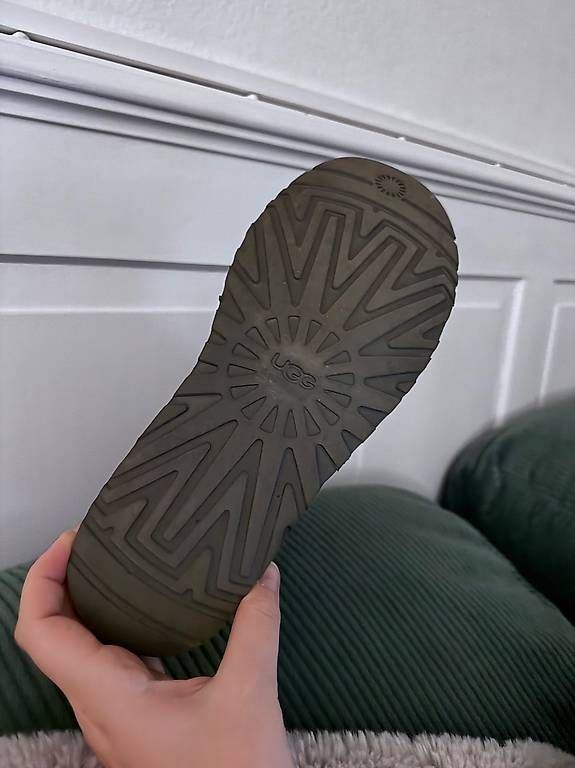 Scarpe da donna: Ugg Australia Boots Gr. 40 – Usato da Winterthur venduto da eli_9hl5 2