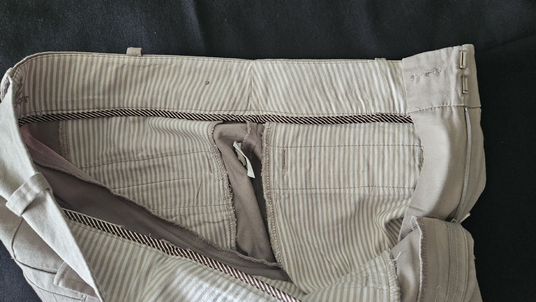Navyboot Pantalons: Navyboot Damenhose Beige, Grösse 38 – D'occasion à Ettingen par samiba 4