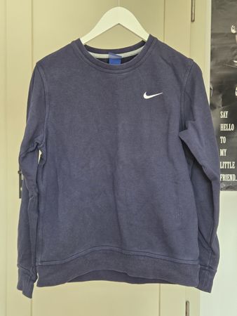 Nike Sweater (M)