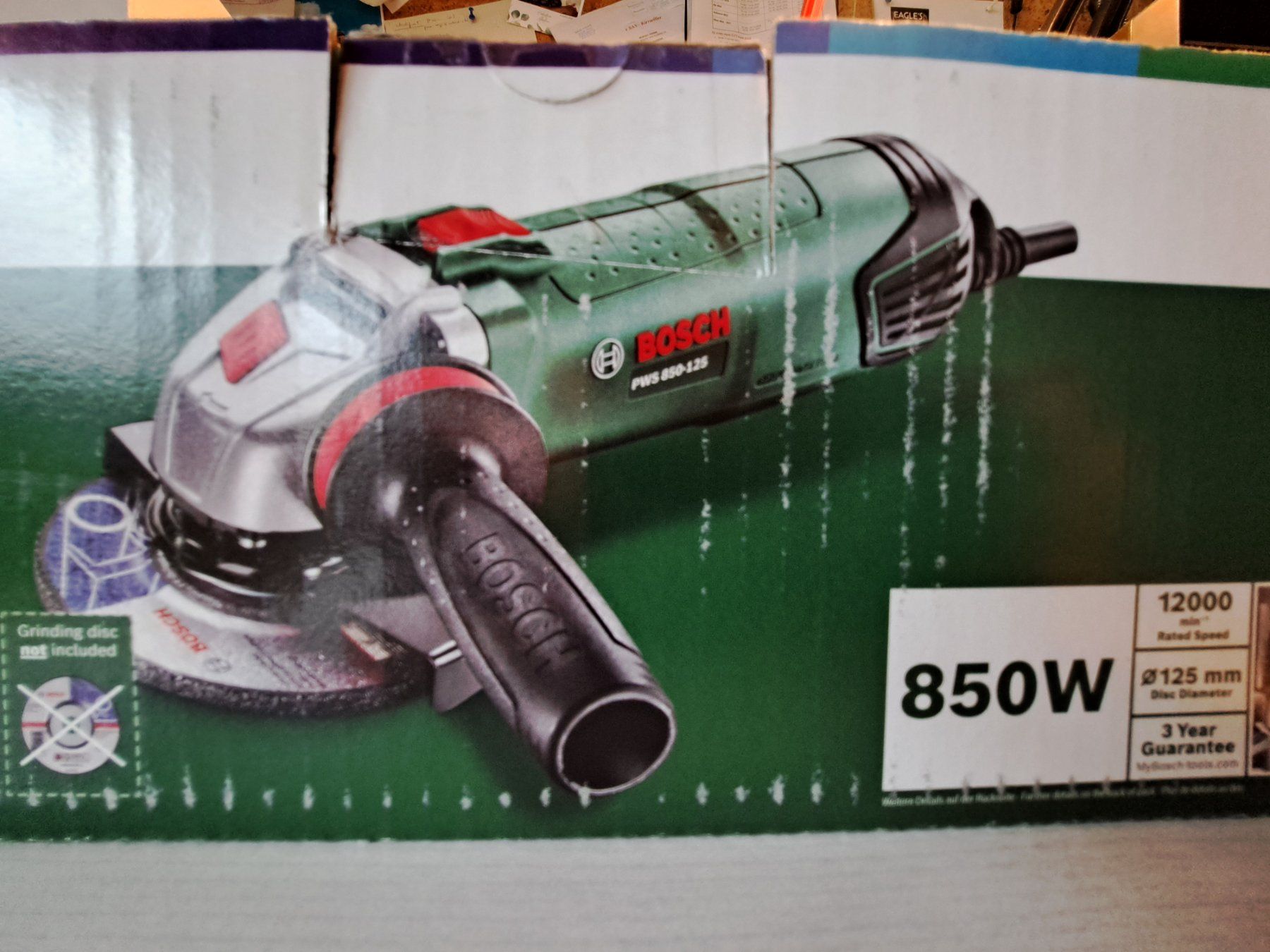 Toutes les machines: Meuleuse d'angle Bosch, comme neuve – D'occasion à Vuadens par Piwu01 1
