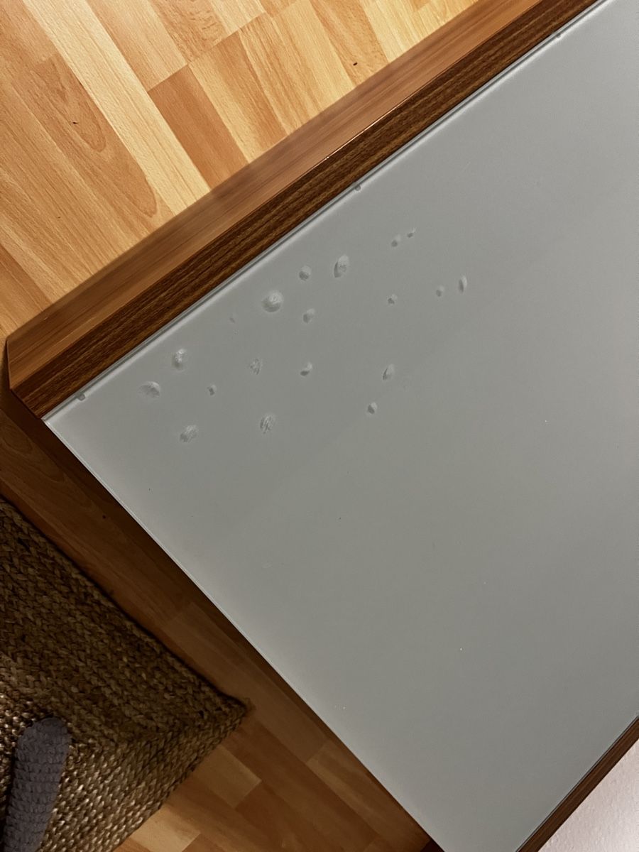 Tavoli: Moderner Couchtisch mit Glasplatte und Schublade – Usato da Wädenswil venduto da kim_2zgm 3