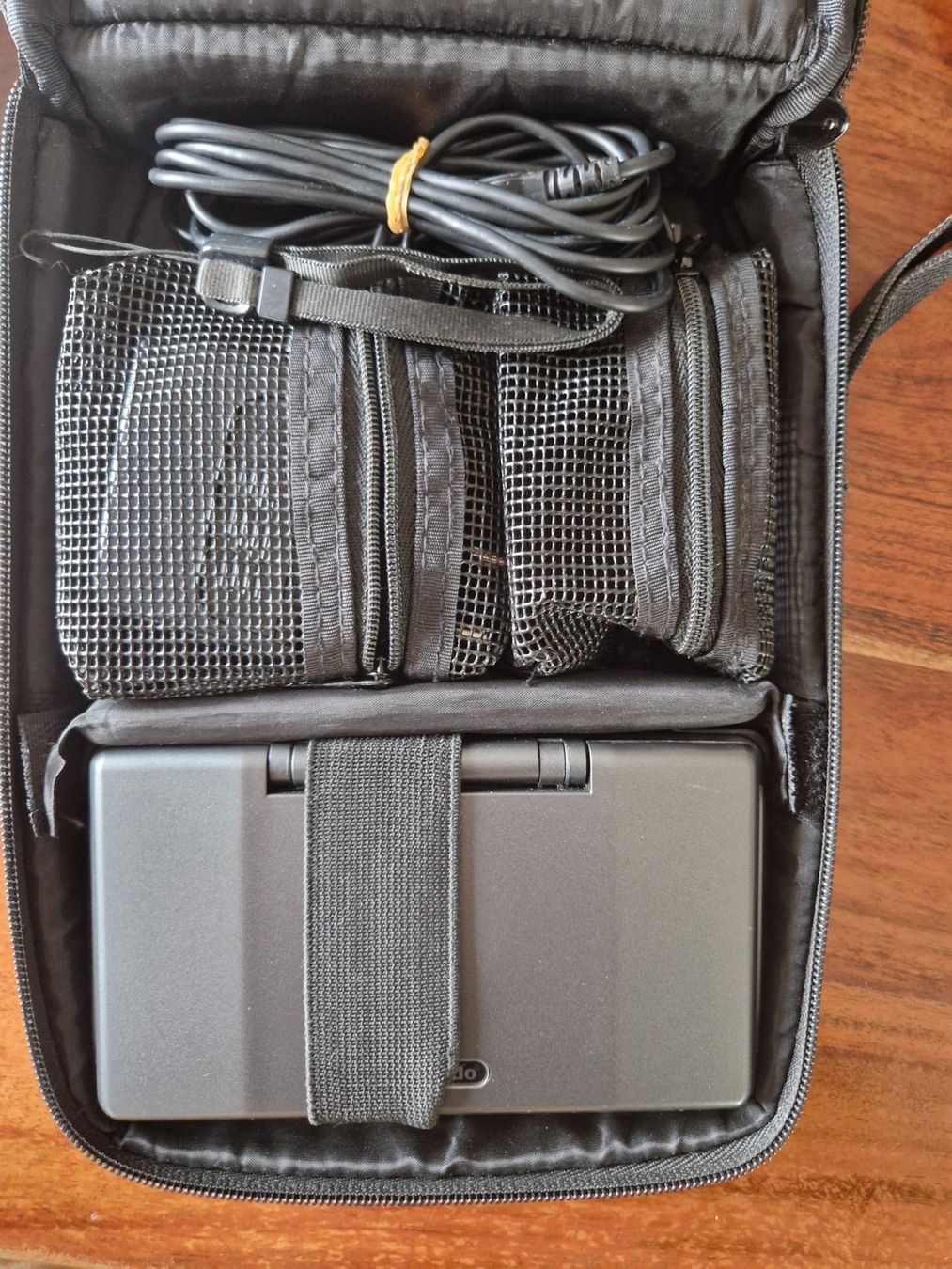 Nintendo Console: Nintendo DS inkl. Tasche – Usato da Rain venduto da Rou_z26r