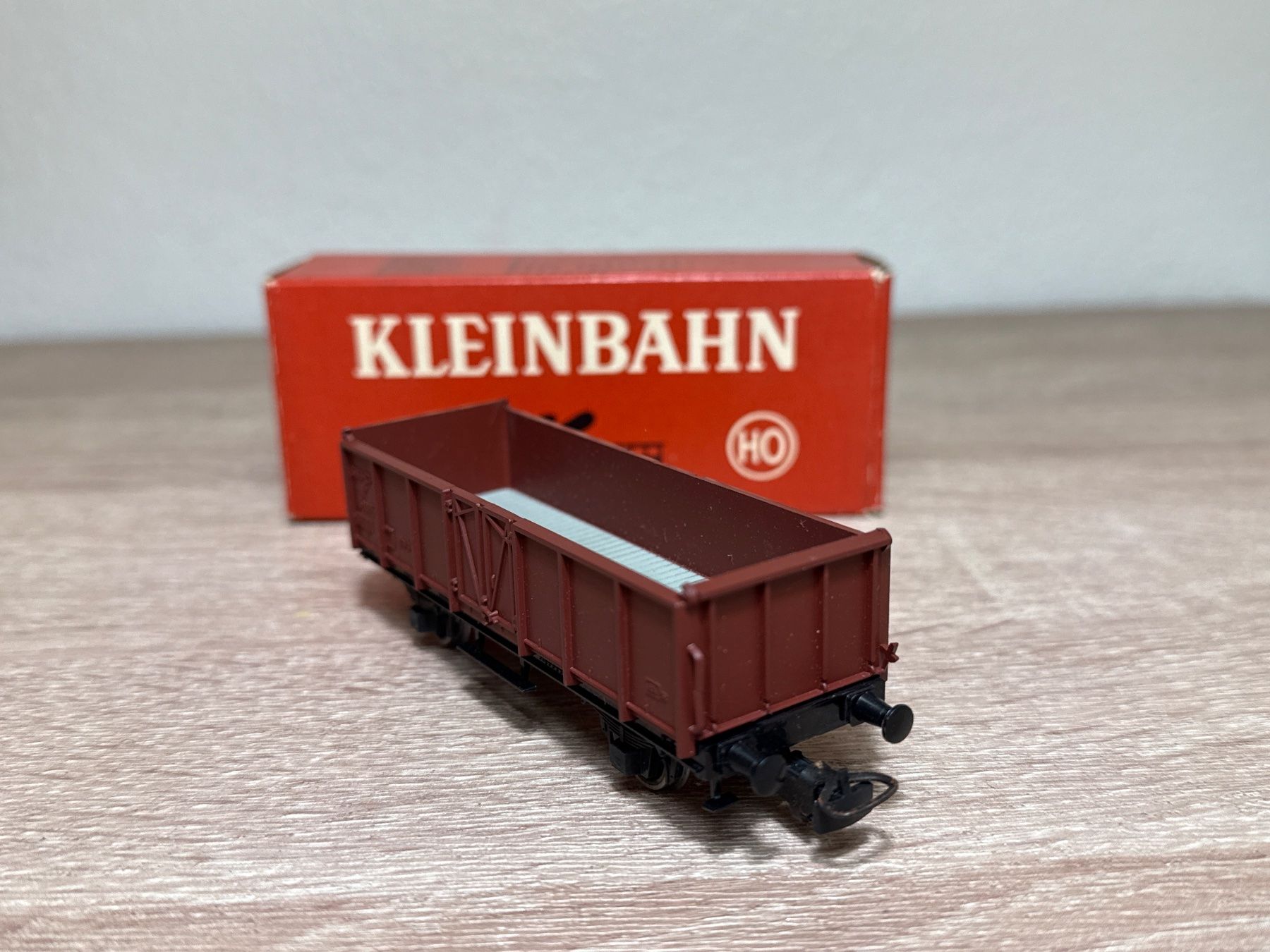 Kleinbahn Modellini di ferrovie: Kleinbahn 325 Güterwagen SBB H0 OVP – Usato da St-Aubin-Sauges venduto da tantome 3
