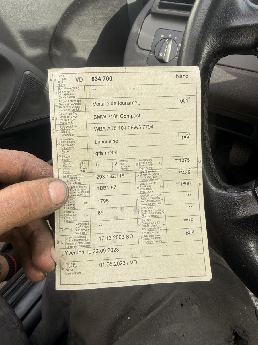 BMW Automobili: BMW 316ti Compact, année 2003, – Usato da Orvin venduto da lio.mau 3
