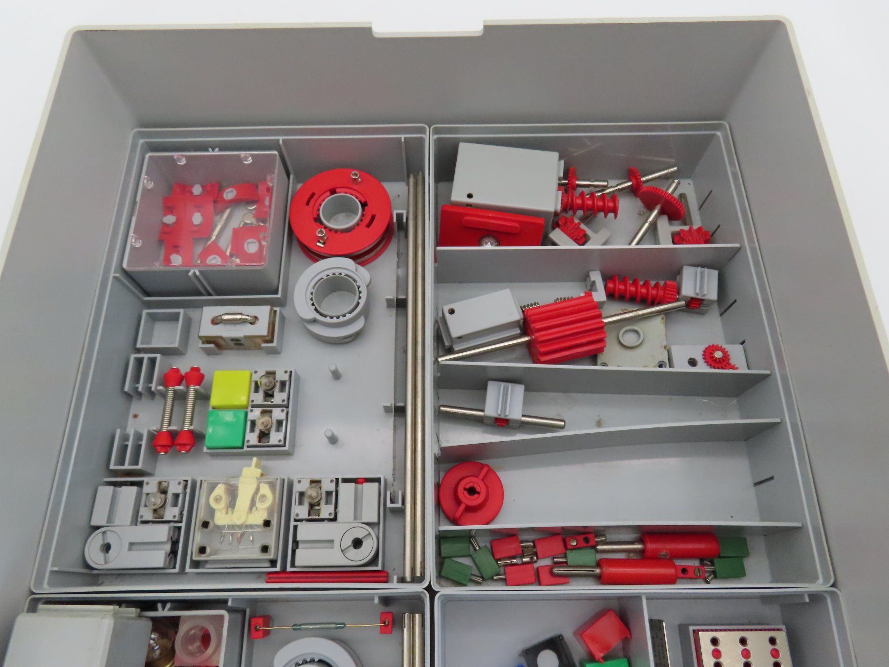 Fischer Kit di costruzioni: 2x Fischertechnik Box 1000 mit Anleitungen – Usato da Reinach BL venduto da WBZ-Flohmarkt 4