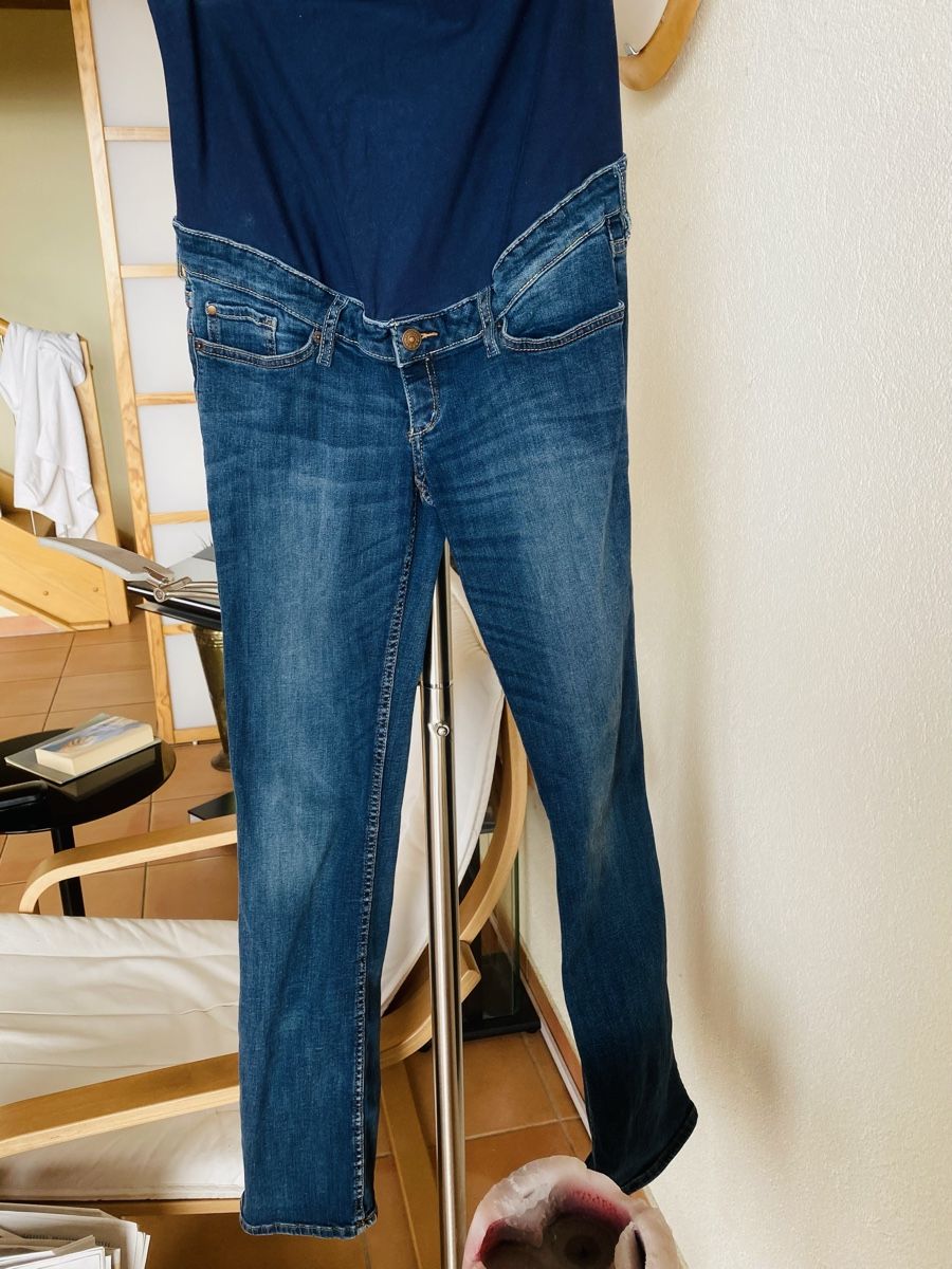 H&M Jeans: H&M MAMA 40 Envoi possible/Versand möglich – Usato da Belmont-sur-Lausanne venduto da chu_vxf5