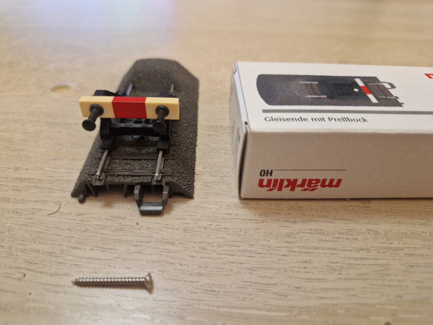 Märklin Rail Avec Butoir – HO, Longueur 77,5 Mm + 5 Mm, Pour Modélisme Ferroviaire