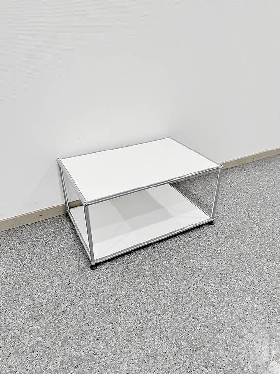 Tavoli: USM Haller couchtisch reinweiss – Usato da Glattbrugg venduto da q-aderdesign 1