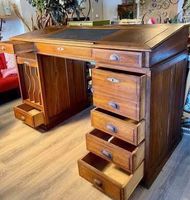 Rare bureau américain de réception en chêne XIXᵉ à rénover