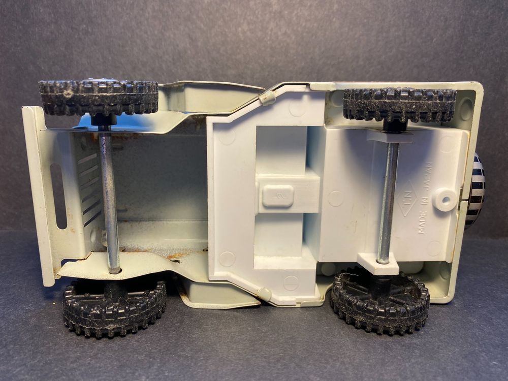 Jeep Swissair Blech Made in Japan 15 cm lang 9
