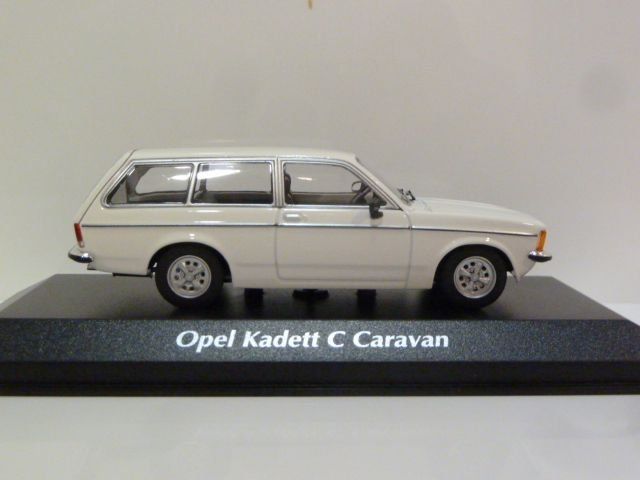 Opel Modellini d'auto: Opel Kadett C Caravan (1978) – Nuovo e nell'imballaggio originale da Flawil venduto da Imperiosud 4