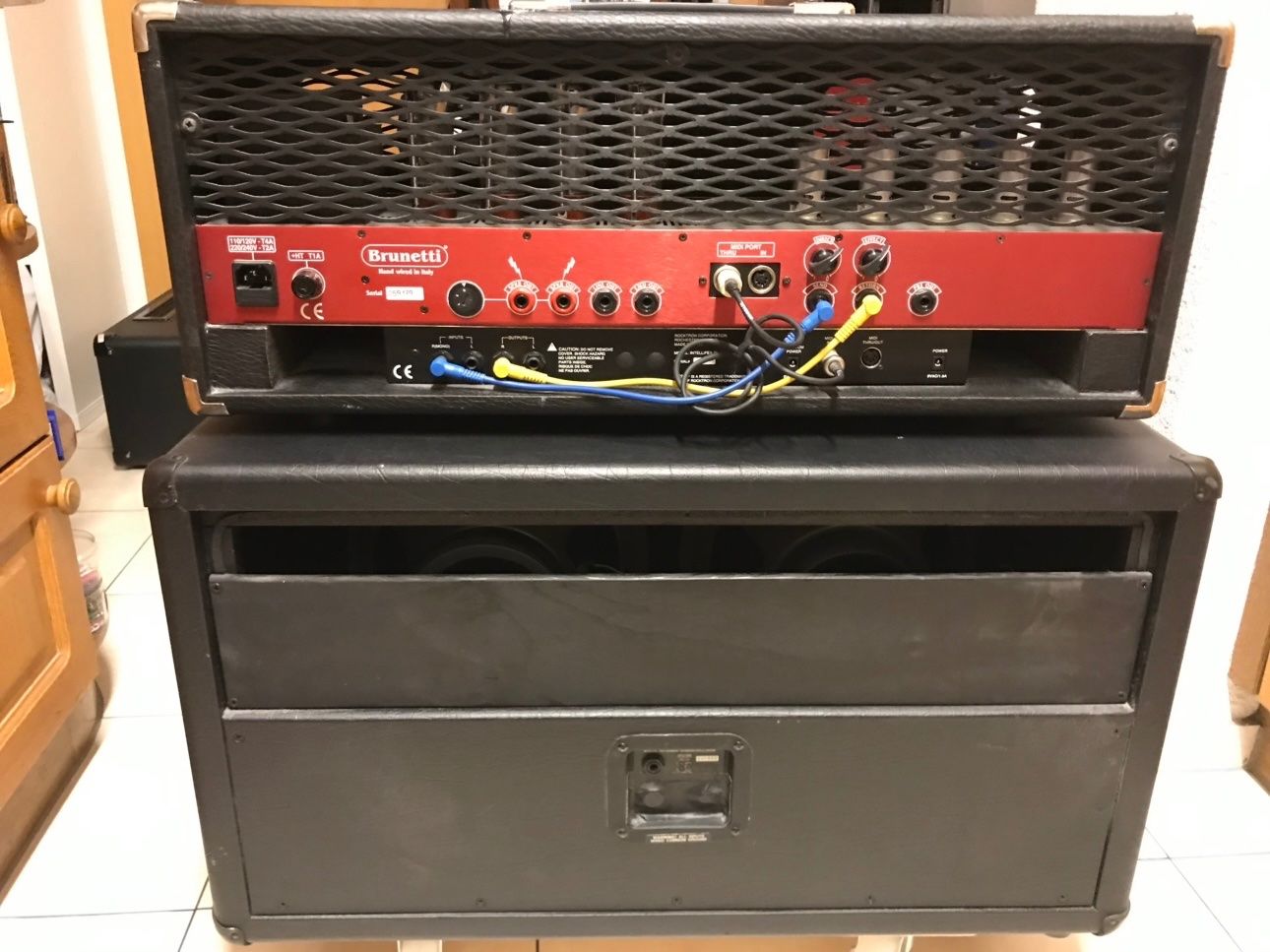 Amplificatori: Brunetti 059, 2x12 cab, Rocktron intellifex, Voodoolab Midi – Usato da Menznau venduto da baholino 5
