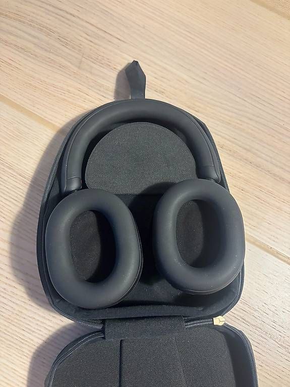 Sony Kopfhörer: Sony WH-1000XM5 Black – Gebraucht aus Zürich von pml_nhg9 1