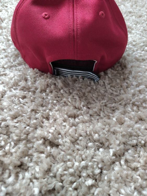 Copricapi, berretti & cappellini: Rote Golf Pointe Cap, Lausann, Top Zustand! – Usato da Mumpf venduto da Roxy_Piercing 2