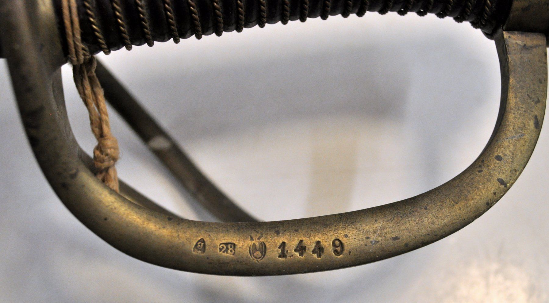 Armes blanches: Ancien sabre – D'occasion à Neuchâtel par Neuchatel 3