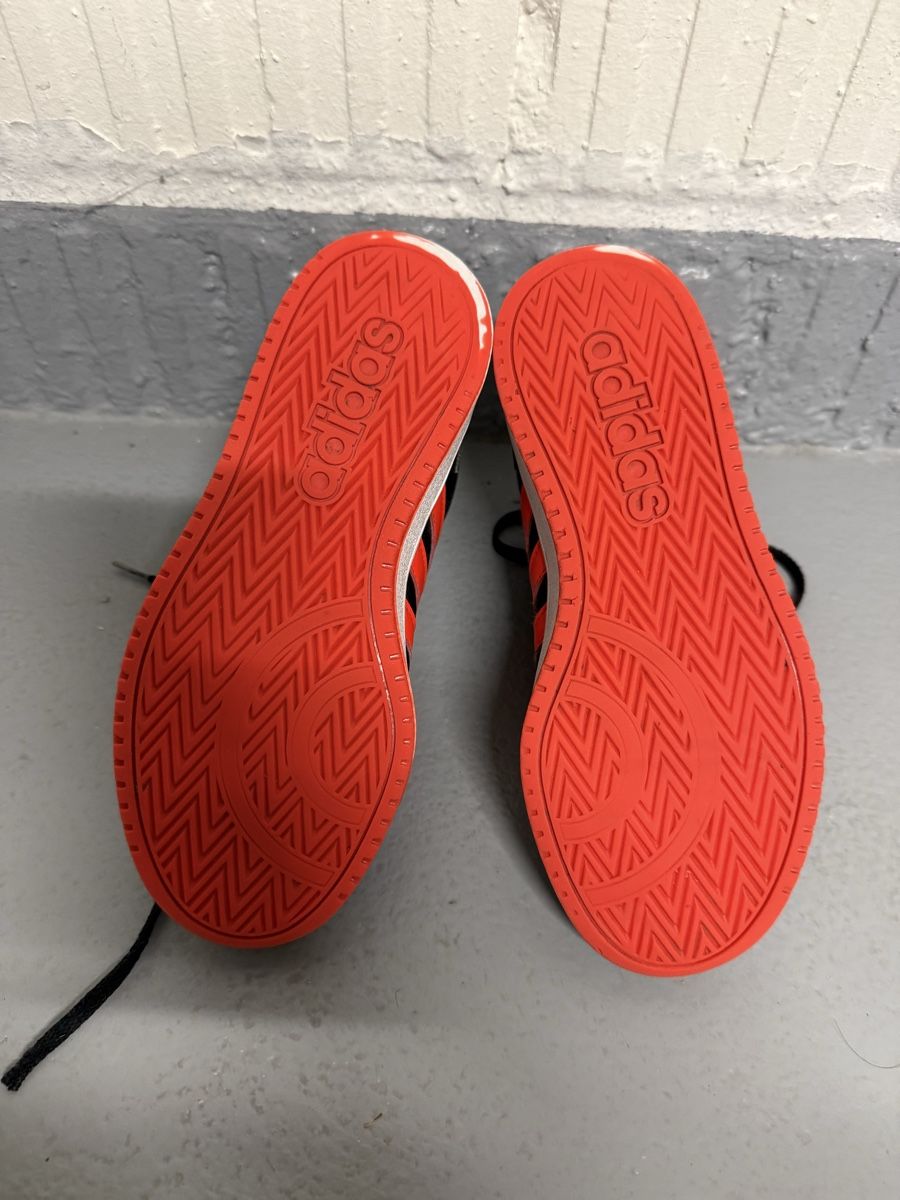 Adidas Schuhe für Jungen: Adidas Hoops Sneakers 38 – Gebraucht aus Zürich von juanjoch 3