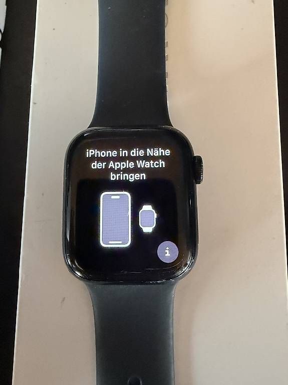 Smartwatch: Apple Watch Series 7, 41mm, 4G – Usato da Wohlenschwil venduto da sina46 3