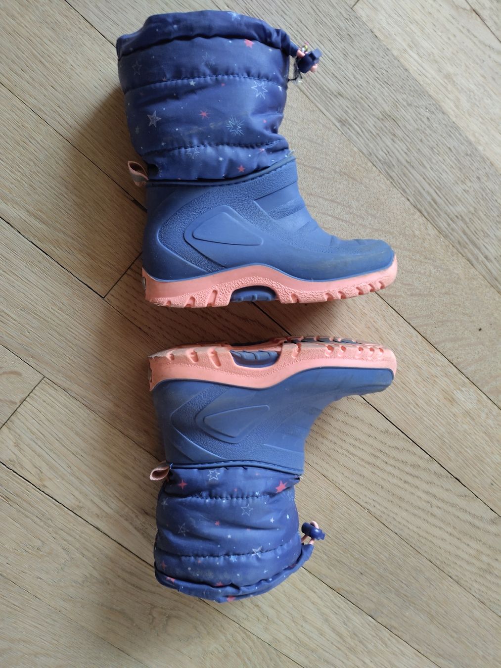 Scarpe per ragazzi: Warme gefütterte Winterstiefel Gr. 24 – Usato da St. Gallen venduto da Wysi 3