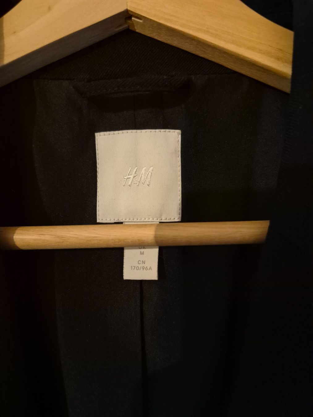 H&M Jacken: Black Oversized Blazer H&M – Gebraucht aus Genève von ana_jg9h 1