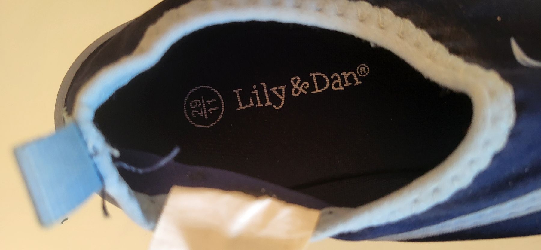 Scarpe per ragazzi: Sandales et chaussures de plage 29 – Usato da Lavey-Village venduto da agaddy 1