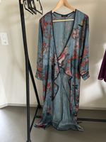 ZARA kimono floral print size M blue with dark trim