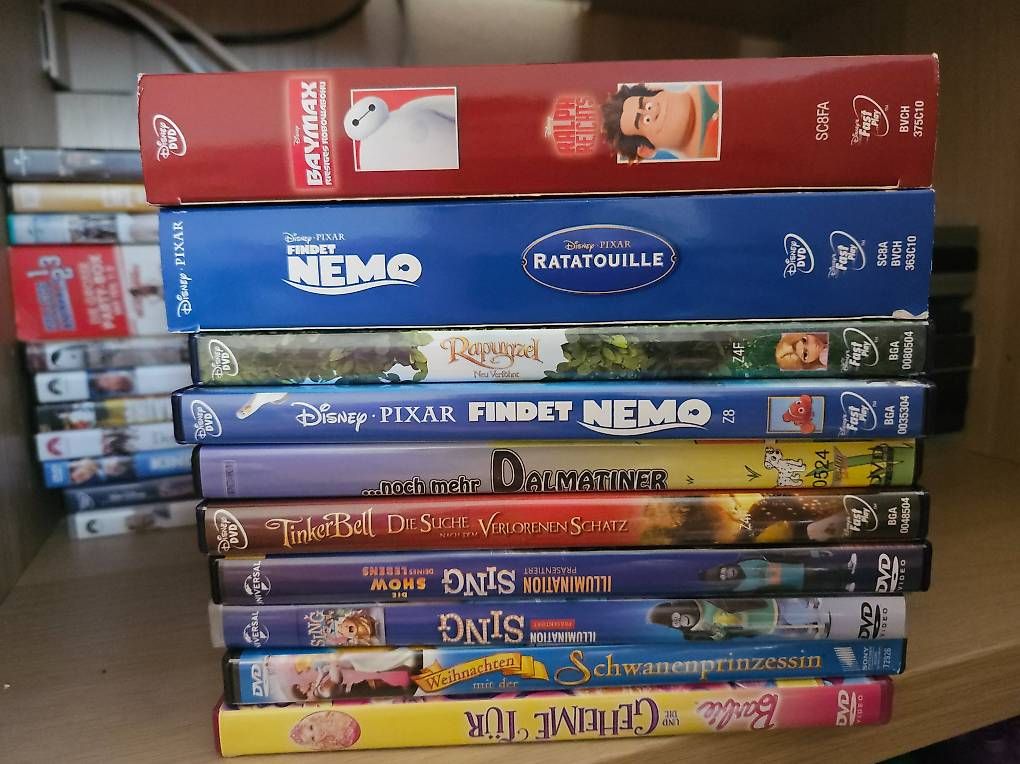 Systèmes audio & multimédias: Dvd-Player und vers. Dvds – D'occasion à Küssnacht am Rigi par ami_amina 2
